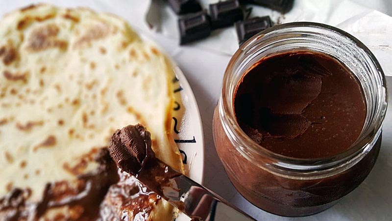 Better than Nutella Chocolate Spread Recipe on Crepes